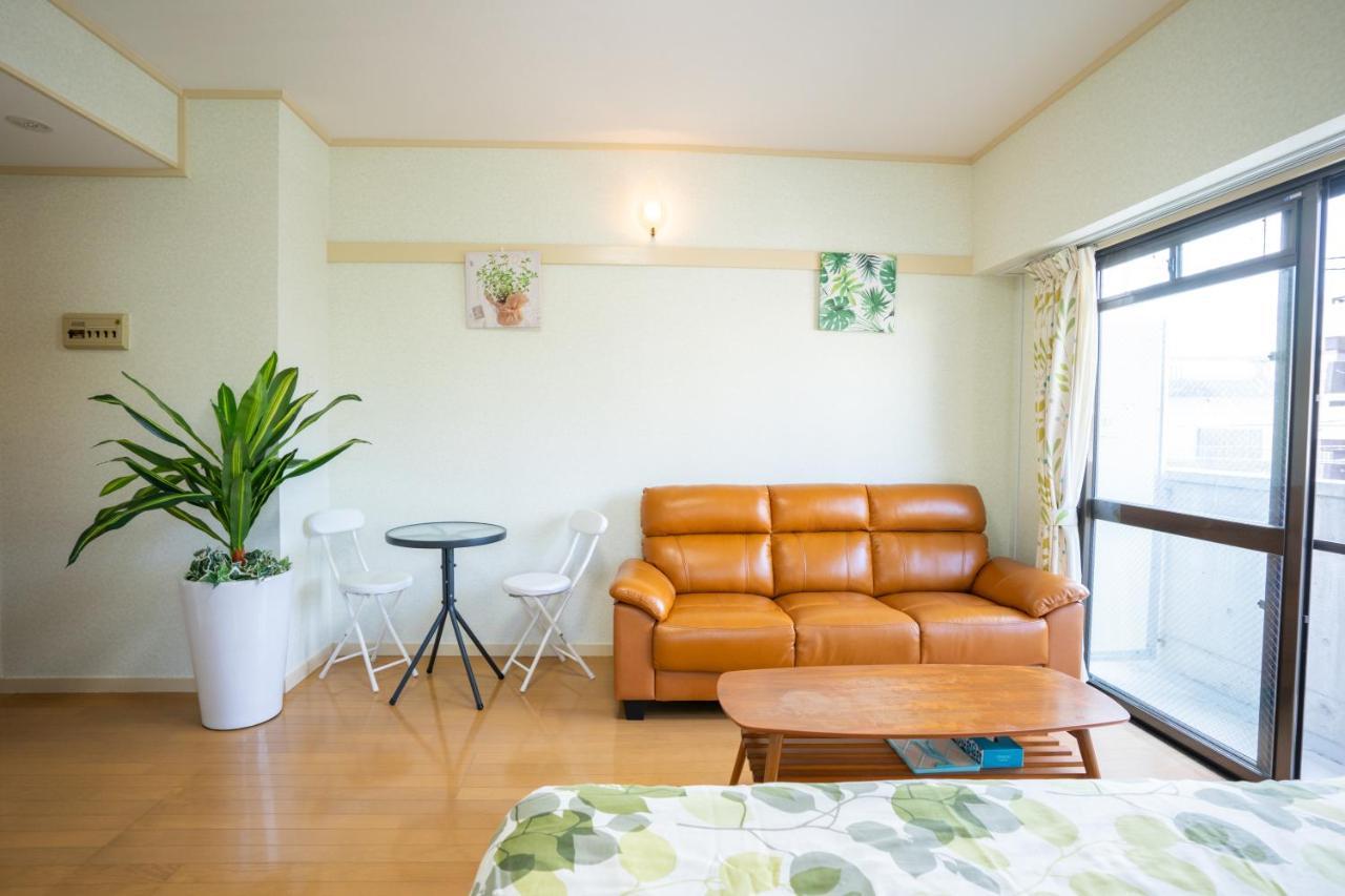 スマイルハイツ Apartman Naha Kültér fotó